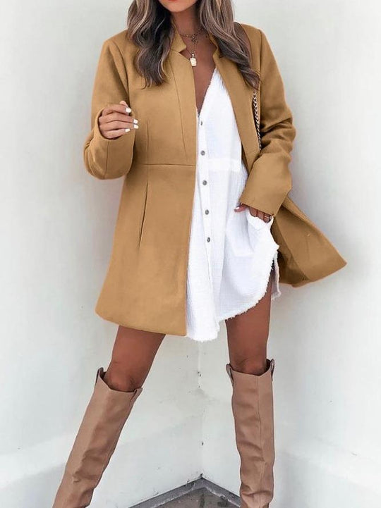 Damen Longline Blazermantel mit taillierter Teilungsnaht und cleanem V‑Ausschnitt Nord Taschen