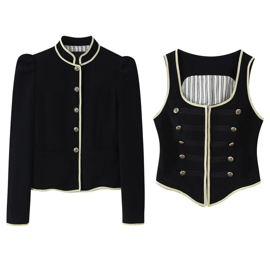 Damen Kurzer Blazer mit Stehkragen, goldener Kordel-Einfassung und Zierknöpfen Nord Taschen