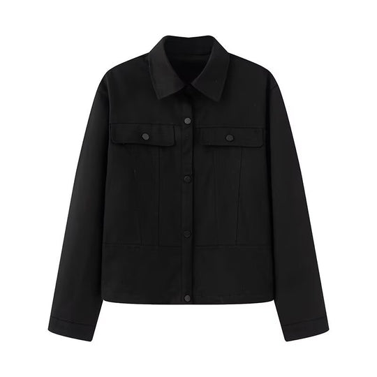 Damen Kurz geschnittene Boxy-Overshirtjacke aus veganer Lederoptik mit Pattentaschen und Druckknopfverschluss Nord Taschen