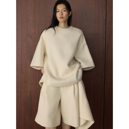 Damen Voluminöser Kapuzenmantel aus Bouclé-Wollmix mit drapiertem Vorderteil Nord Taschen