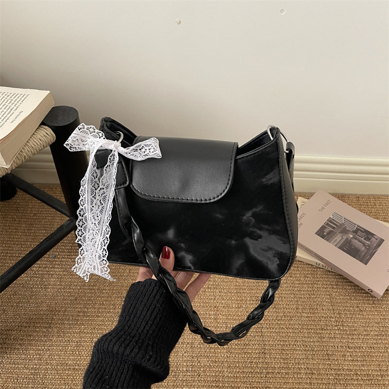 Damen elegante Umhängetasche mit raffinierten Details Nord Taschen