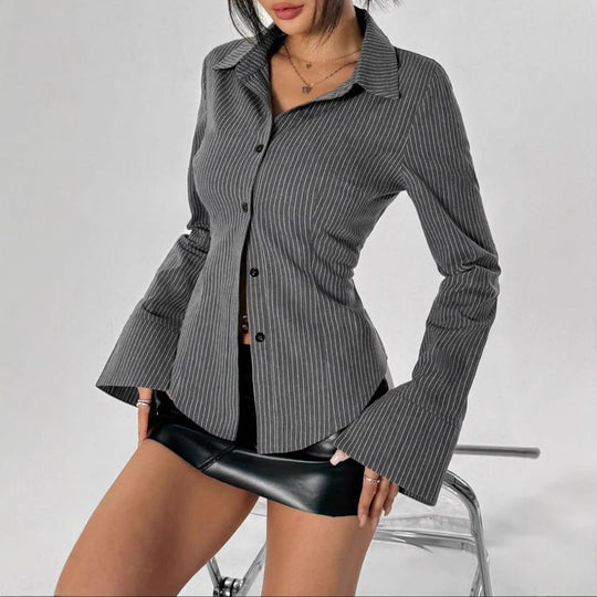 Damen Elegantes Hemd mit ausgestellten Ärmeln Nord Taschen