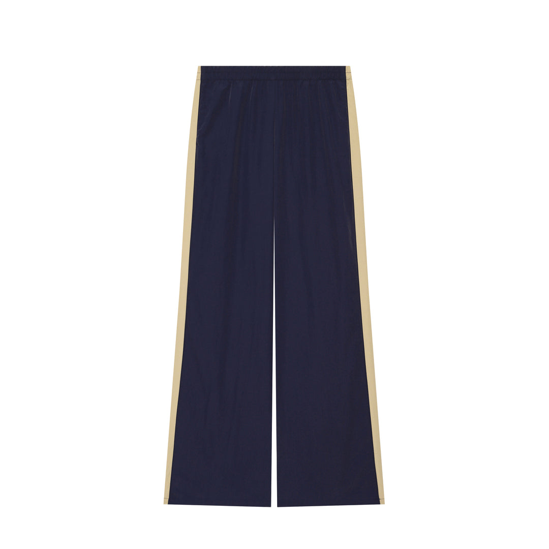 Damen Weite Trackpants mit elastischem Bund und kontrastfarbigen Seitenstreifen Nord Taschen