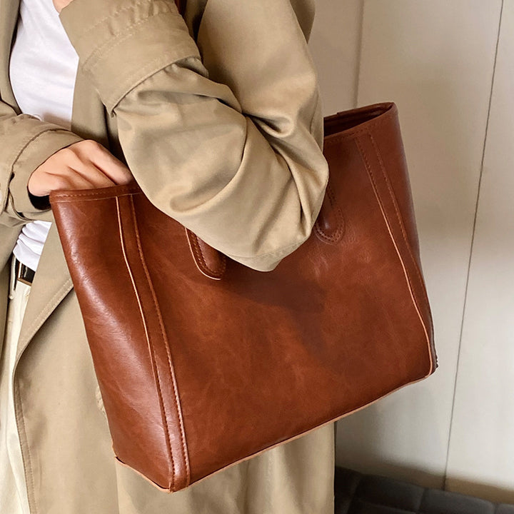 Damen Tragetasche mit elegantem strukturierter Oberfläche und praktischen Innenfächern Nord Taschen