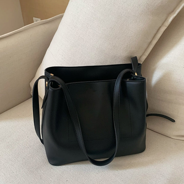 Damen Tote-Tasche mit elegantem minimalistischen Design und großzügigem Stauraum Nord Taschen