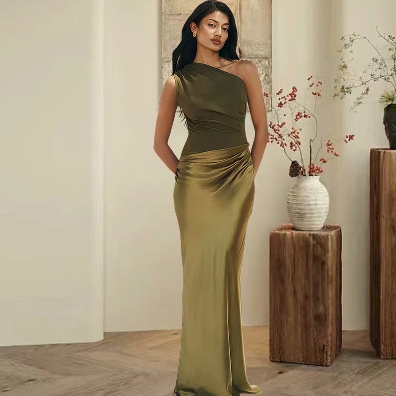 Damen Elegantes Asymmetrisches Abendkleid mit schimmerndem Satin Nord Taschen