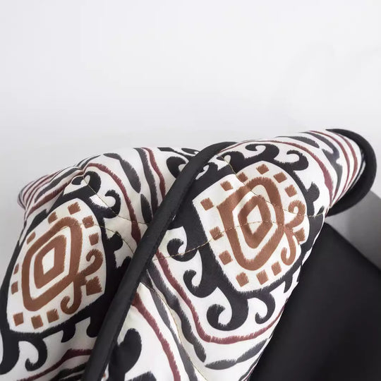 Damen Gesteppte Kimono-Jacke mit Ethno-Print, Kontrastpaspel und aufgesetzten Taschen Nord Taschen
