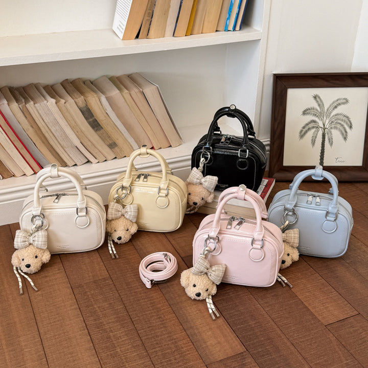 Damen Mini-Handtasche mit abnehmbarem Plüschanhänger Nord Taschen