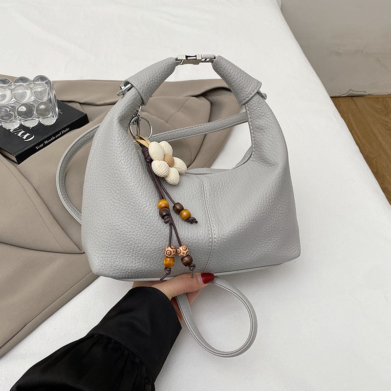 Damen elegante Umhängetasche mit einzigartigem Anhänger Nord Taschen