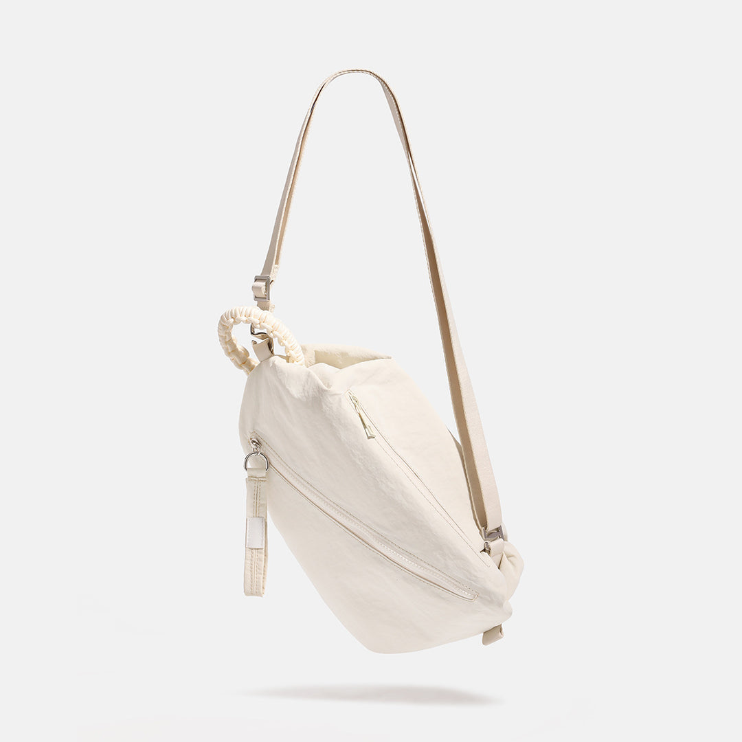 Damen Umhängetasche mit innovativem Design und praktischen Innenfächern Nord Taschen