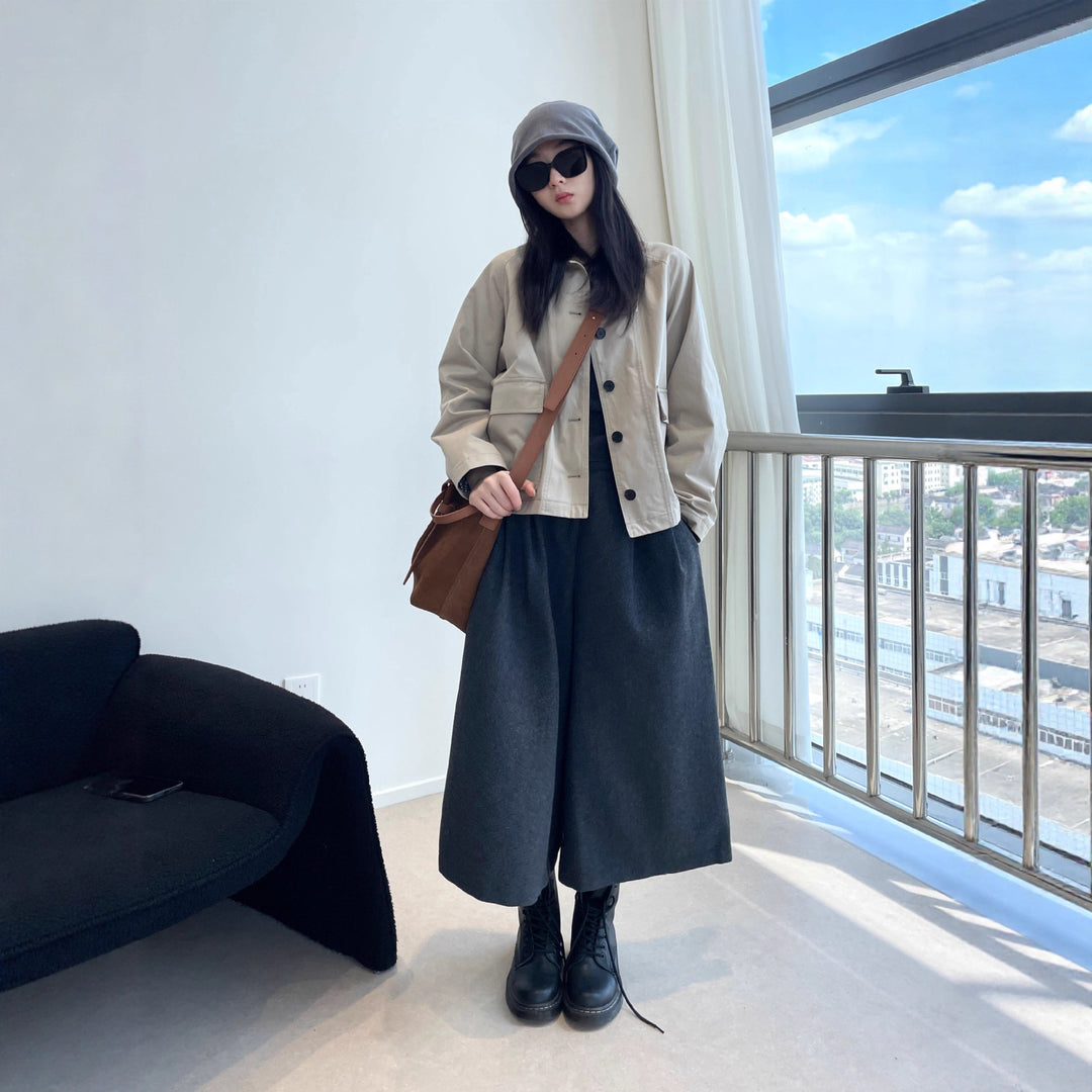 Damen Kurzjacke im Worker-Stil mit Cordkragen und aufgesetzten Pattentaschen Nord Taschen