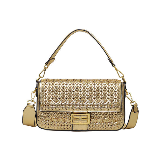 Damen Umhängetasche mit geflochtenem Design und goldenen Akzenten Nord Taschen