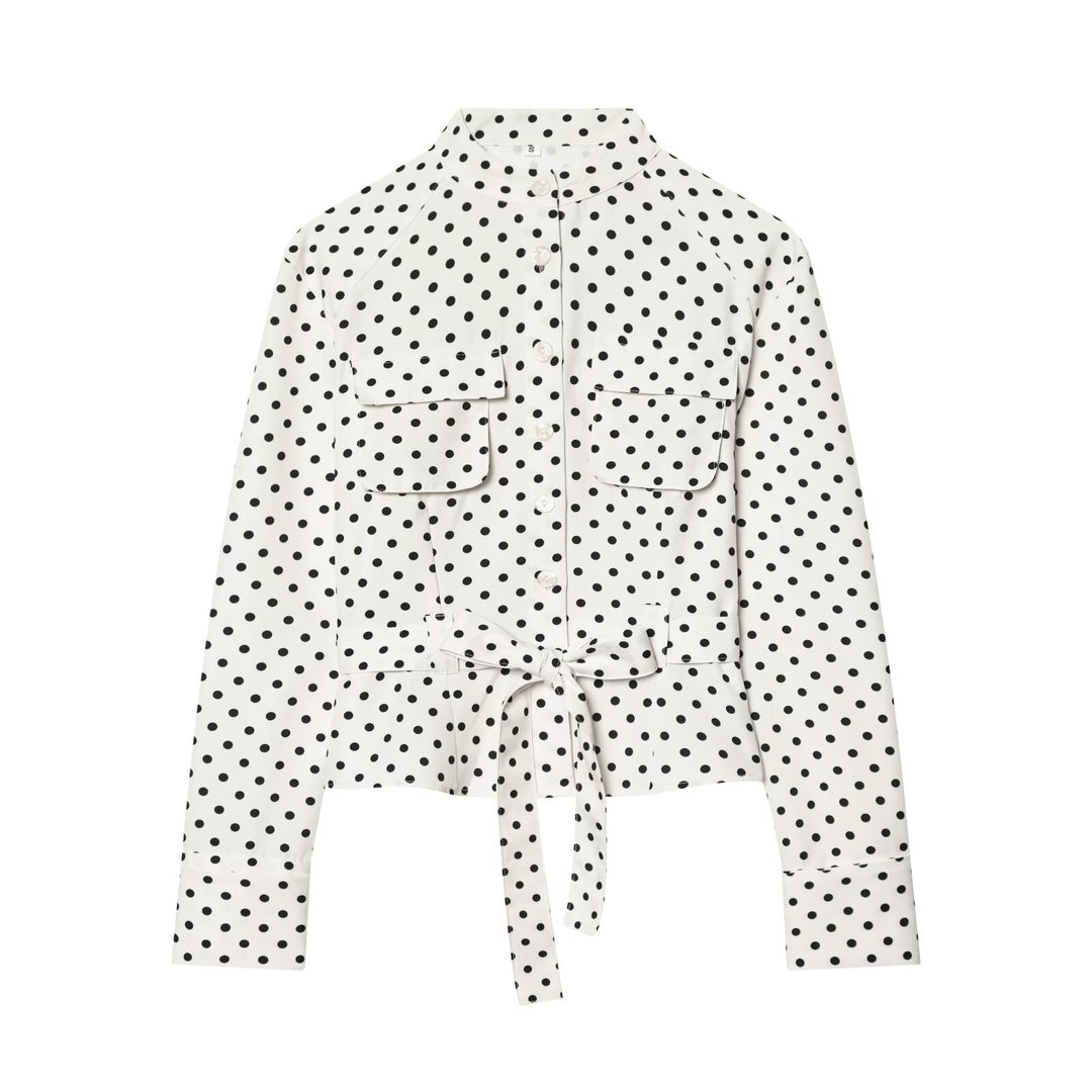 Damen Geknöpfte Hemdjacke mit Stehkragen, aufgesetzten Klappentaschen und Taillengürtel Nord Taschen