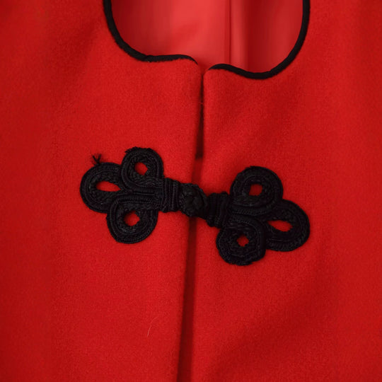 Damen Chinesisch-inspirierte Manteljacke mit Stehkragen und dekorativen Knotenverschlüssen Nord Taschen