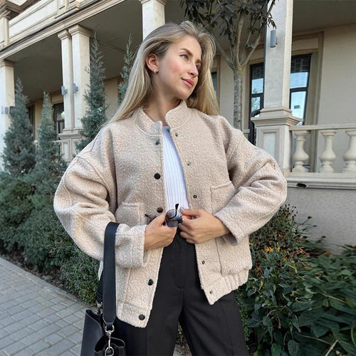Damen Teddy-Fleece Bomberjacke im Boxy-Cut mit Druckknopfverschluss und aufgesetzten Taschen Nord Taschen