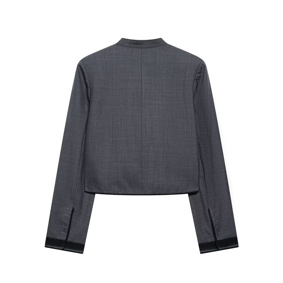 Damen Kurze Jacke im Mandarinstil mit Zierknotenverschluss und taillierter Silhouette Nord Taschen