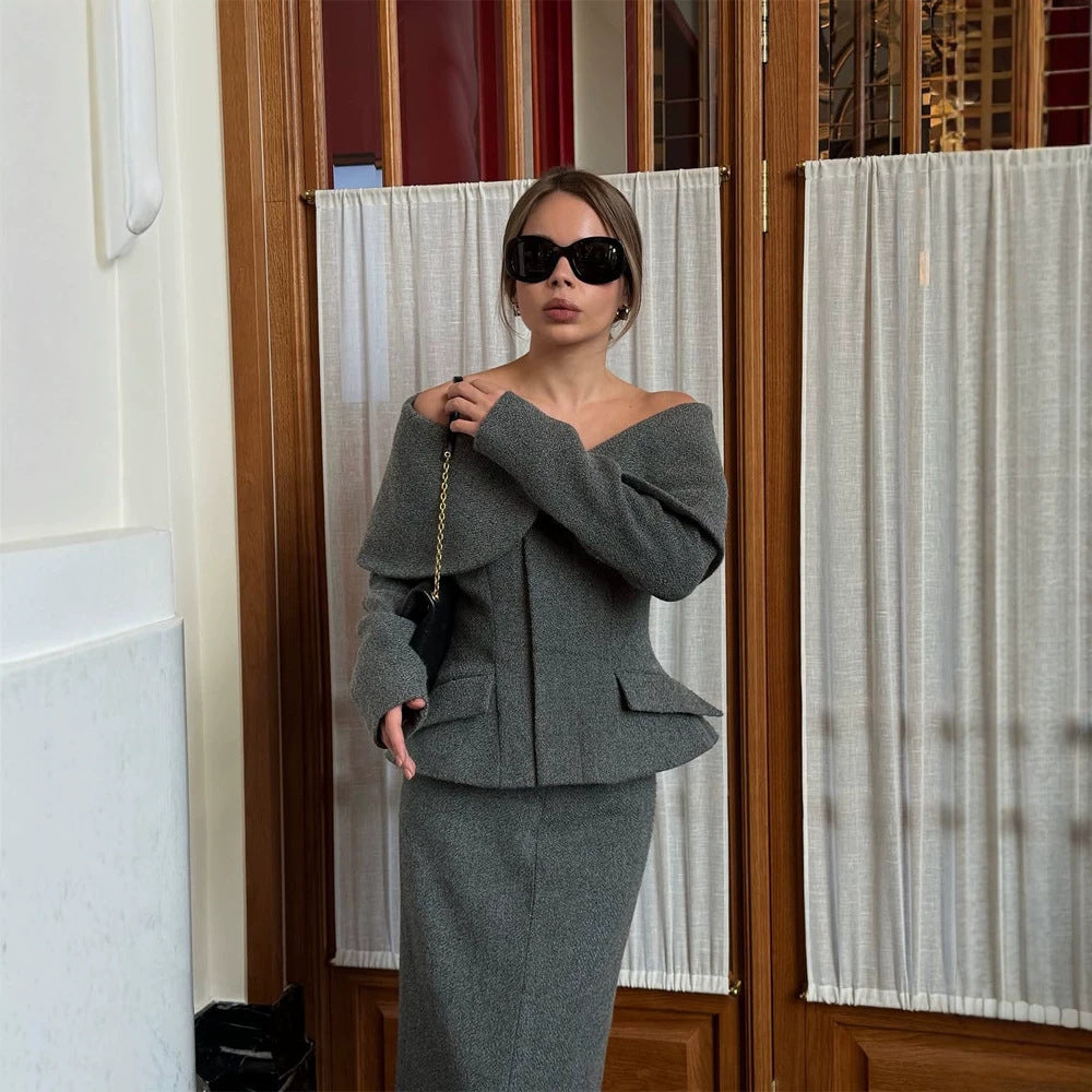Damen Elegantes Bouclé-Set mit schulterfreiem Jackett und tailliertem Bleistiftrock Nord Taschen