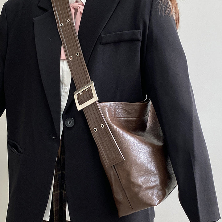 Damen Tote-Bag mit elegantem, geschwungenem Design und praktischen Innenfächern Nord Taschen