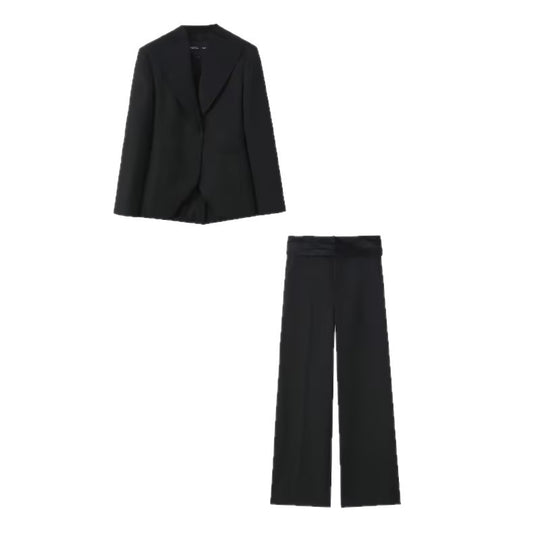 Damen Taillierter Ein-Knopf-Blazer mit breitem Schalkragen und schmaler Silhouette Nord Taschen