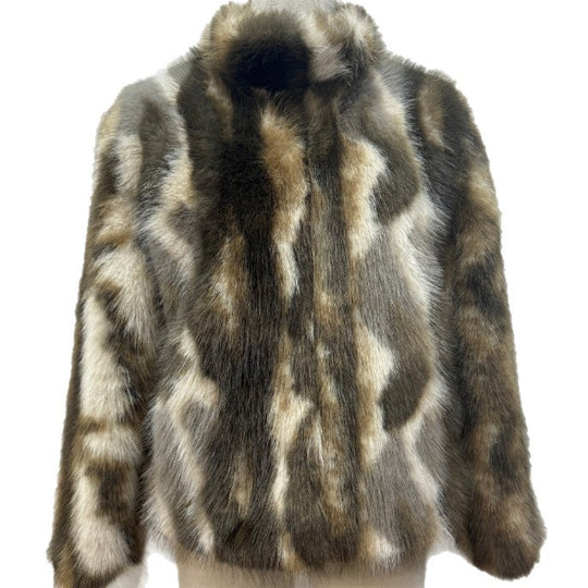 Damen Kurz geschnittene Boxy‑Kunstpelzjacke mit kontrastierendem Fleckenmuster und Standkragen Nord Taschen