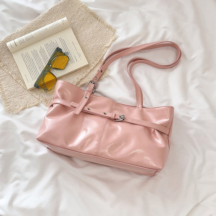Damen modische Handtasche im stilvollen Design mit praktischen Fächern Nord Taschen