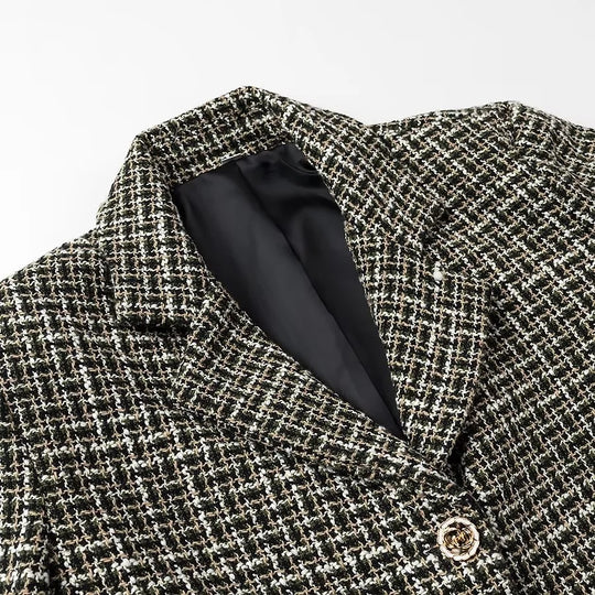 Damen Kurzblazer aus Bouclé‑Tweed mit kastiger Cropped‑Silhouette Nord Taschen