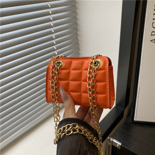 Damen modische Mini-Handtasche mit exquisiten Kettenakzenten Nord Taschen