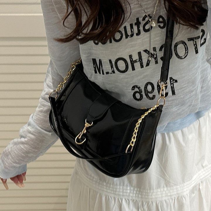Damen Hobo-Tasche mit eleganter Kettenverzierung Nord Taschen