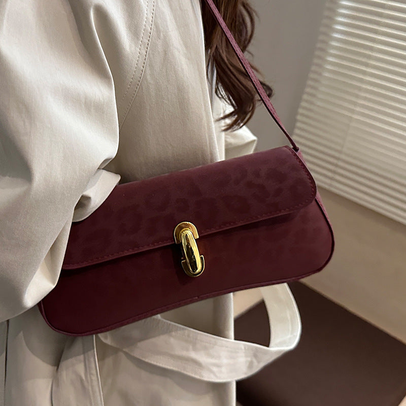 Damen Clutch mit elegantem Goldverschluss Nord Taschen