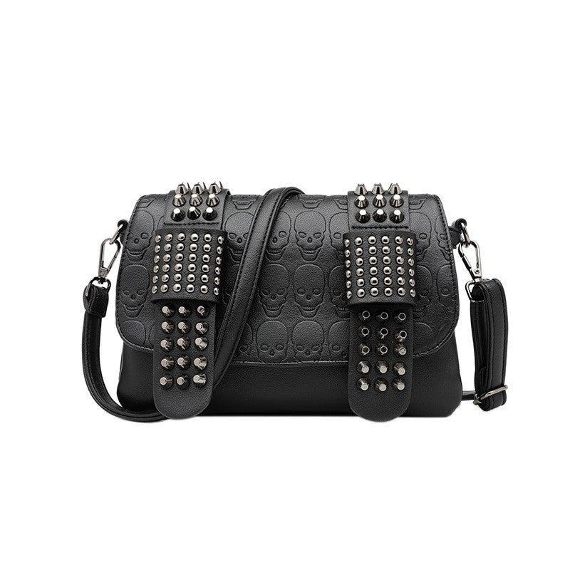 Damen Hobo-Tasche mit modischen Nieten und einzigartigem Totenkopf-Design Nord Taschen
