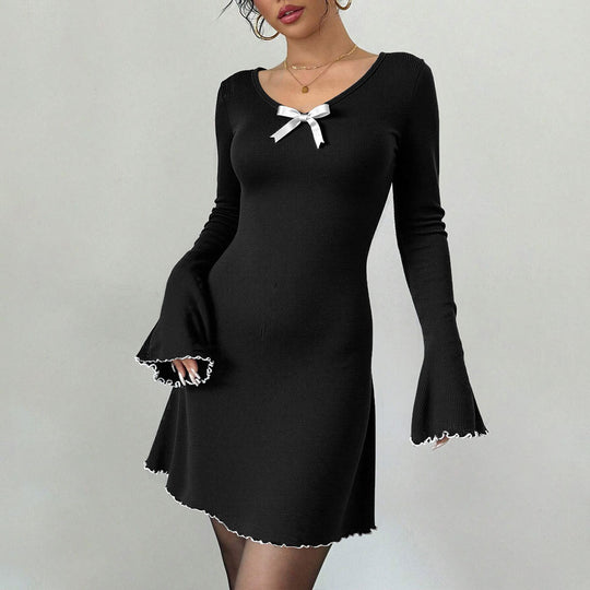 Damen geripptes Minikleid mit Trompetenärmeln, Zierschleife am Dekolleté und welligem Saum Nord Taschen