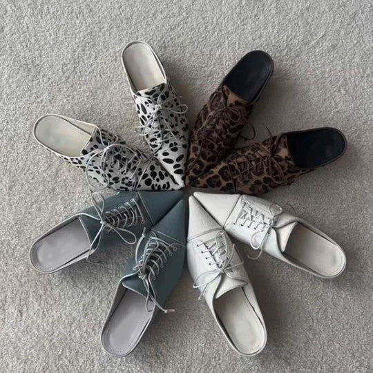Damen Spitz zulaufende Schnür-Ballerinas im Retro-Couture‑Stil Nord Taschen