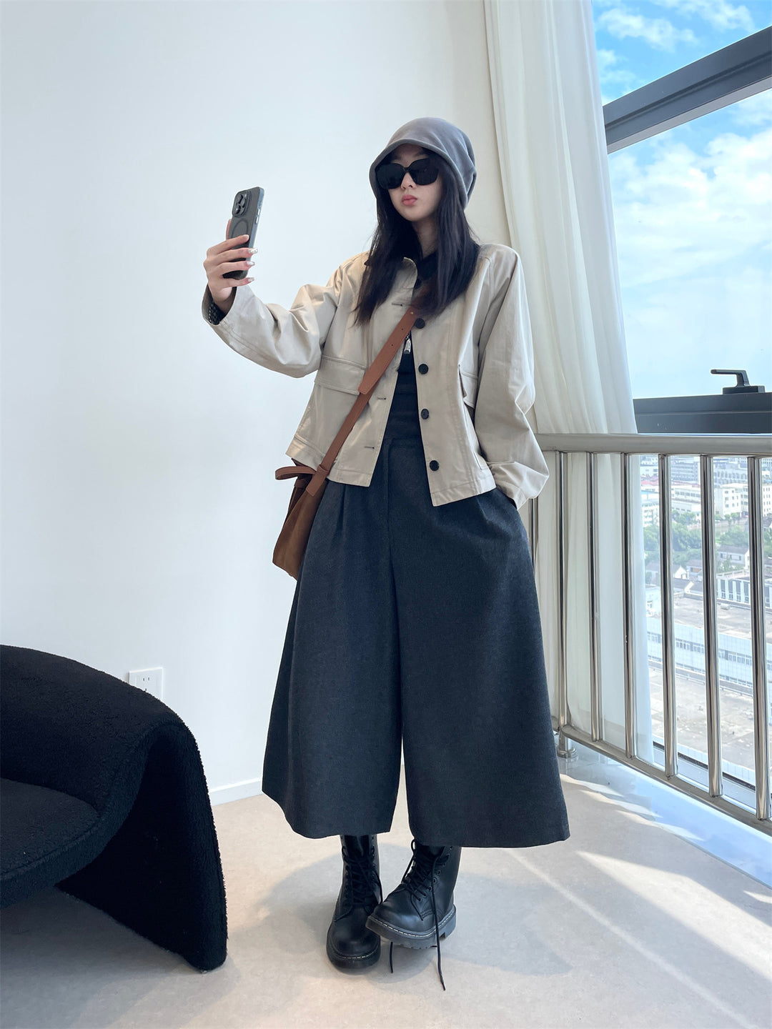 Damen Kurzjacke im Worker-Stil mit Cordkragen und aufgesetzten Pattentaschen Nord Taschen