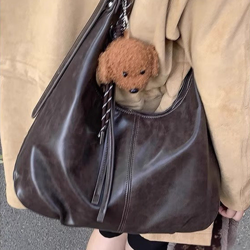 Damen Hobo-Tasche aus hochwertigem Kunstleder mit modernen Akzenten Nord Taschen