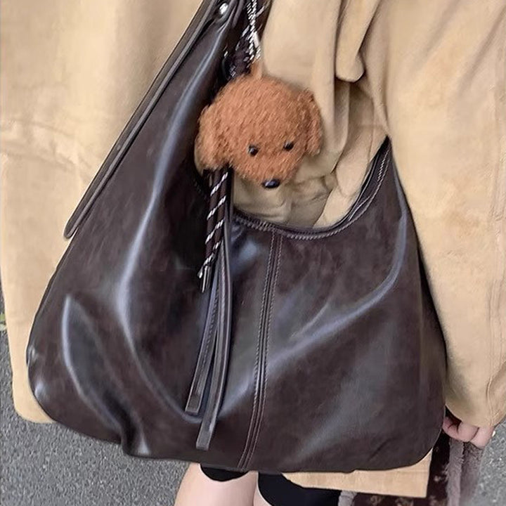 Damen Hobo-Tasche aus hochwertigem Kunstleder mit modernen Akzenten Nord Taschen