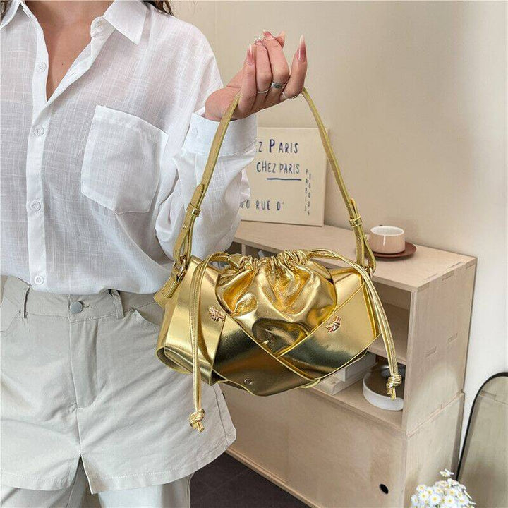 Damen Hobo-Tasche mit raffiniertem Kordelzug und eleganter Webstruktur Nord Taschen