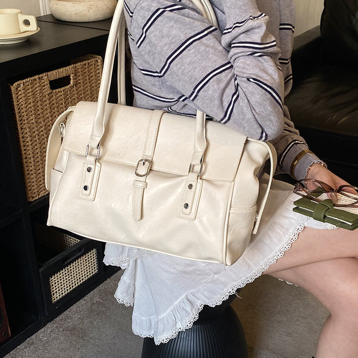 Damenhandtasche mit vielseitigen Tragemöglichkeiten und elegantem Design Nord Taschen