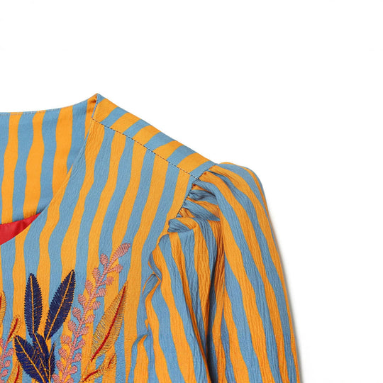 Damen Gestreifte Blusenjacke mit Blumenstickerei und Ballonärmeln Nord Taschen