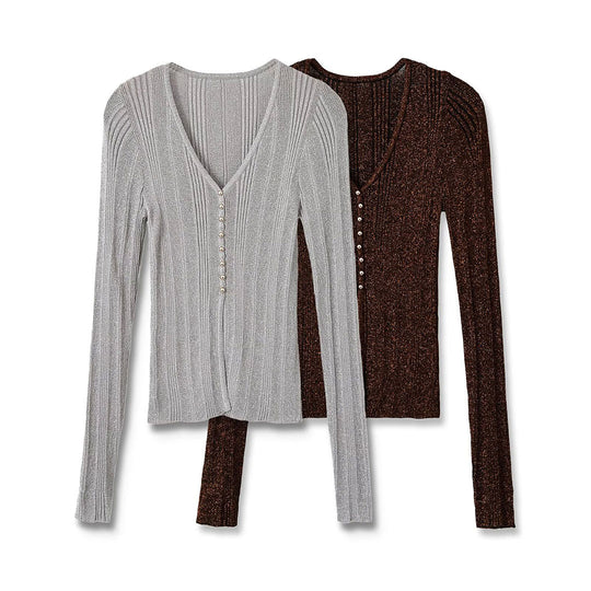 Damen Figurbetonter gerippter Feinstrick-Cardigan mit V‑Ausschnitt, Glanzfaden und Zierknopfleiste Nord Taschen