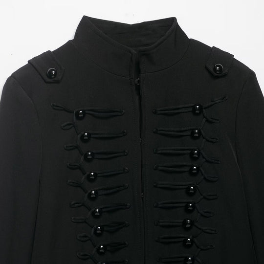 Damen Cropped Militärblazer mit Stehkragen und dekorativen Froschverschlüssen Nord Taschen