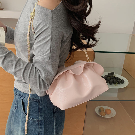 Damen elegante Clutch mit geflochtenem Kettenriemen und raffiniertem Design Nord Taschen