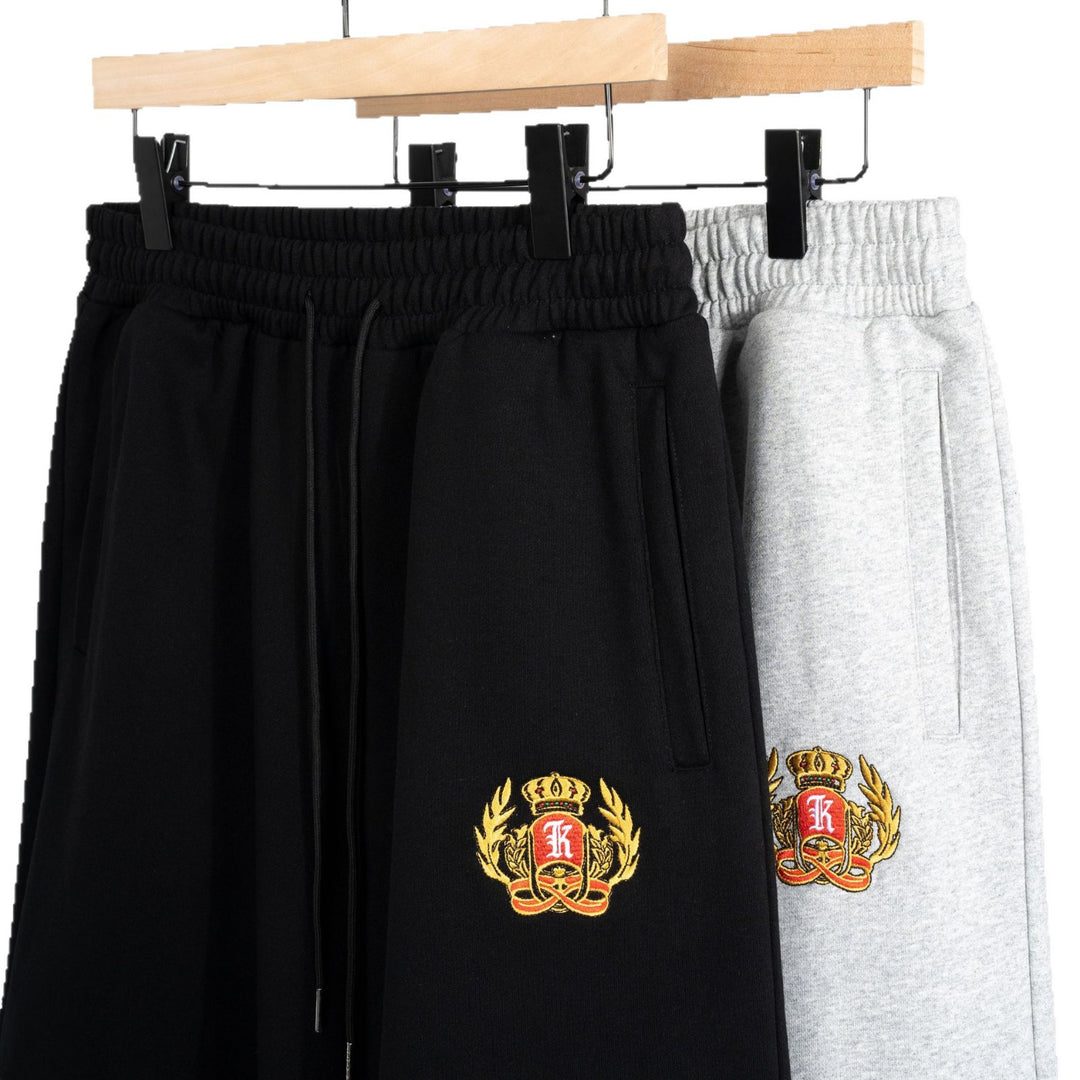 Herren Knieumspielende French-Terry Sweatshorts mit Kordelzug und gesticktem Wappen Nord Taschen