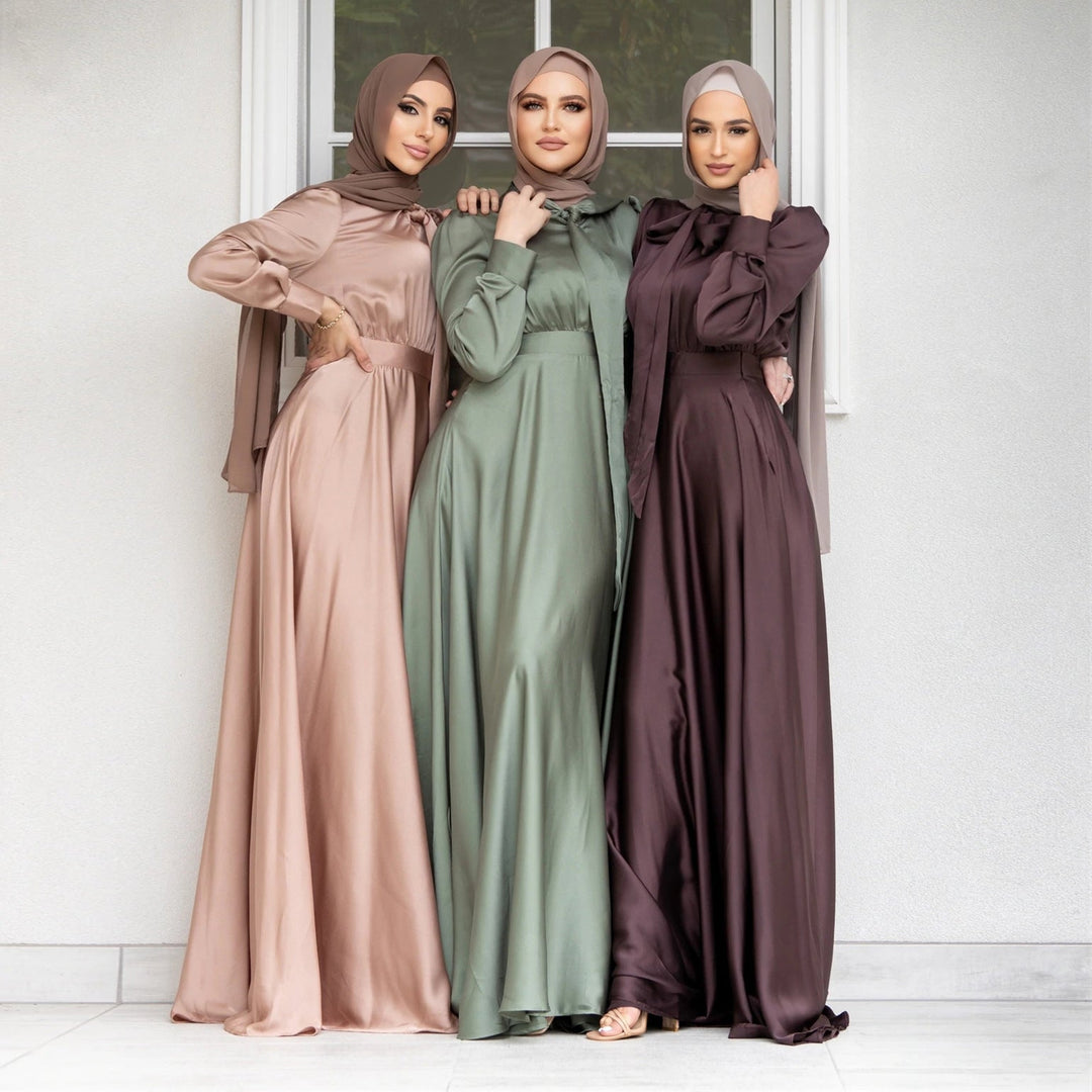 Damen Maxi-Kleid mit fließenden Ärmeln und elegantem Taillengürtel