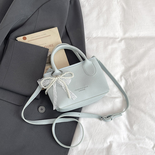 Damen hochwertige Handtasche im eleganten knautschbaren Design Nord Taschen