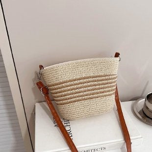 Damen Umhängetasche im modernen geflochtenen Design Nord Taschen
