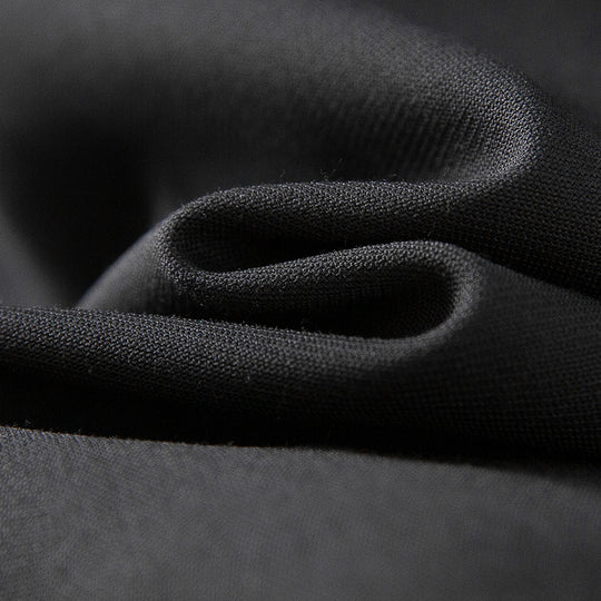 Damen Oversize-Satinbluse im Hemdcut mit klassischem Kragen und abgerundetem Saum Nord Taschen
