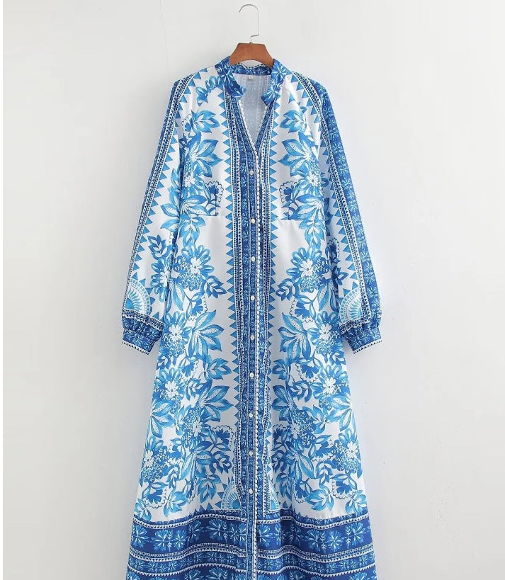 Damen 70+ langes Boho‑Maxikleid mit floralem Print, durchgehender Knopfleiste und gerafften Ärmelbündchen Nord Taschen