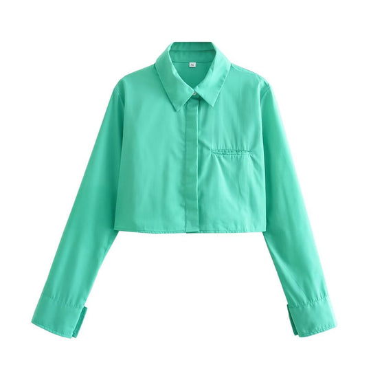 Damen cropped Bluse mit klassischem Kragen und praktischen Brusttaschen Nord Taschen