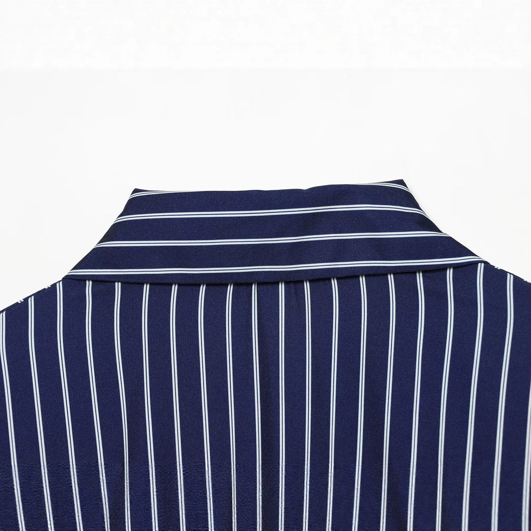 Damen Hemdblusenkleid mit Taillengürtel und kontrastierten Manschetten Nord Taschen