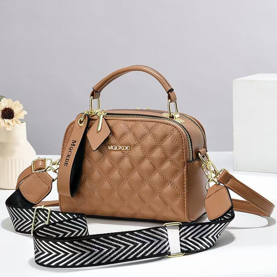 Damen Handtasche im eleganten Steppdesign mit abnehmbarem Schulterriemen Nord Taschen